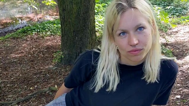 Outdoor Sex in Park – Can't Stop Fucking